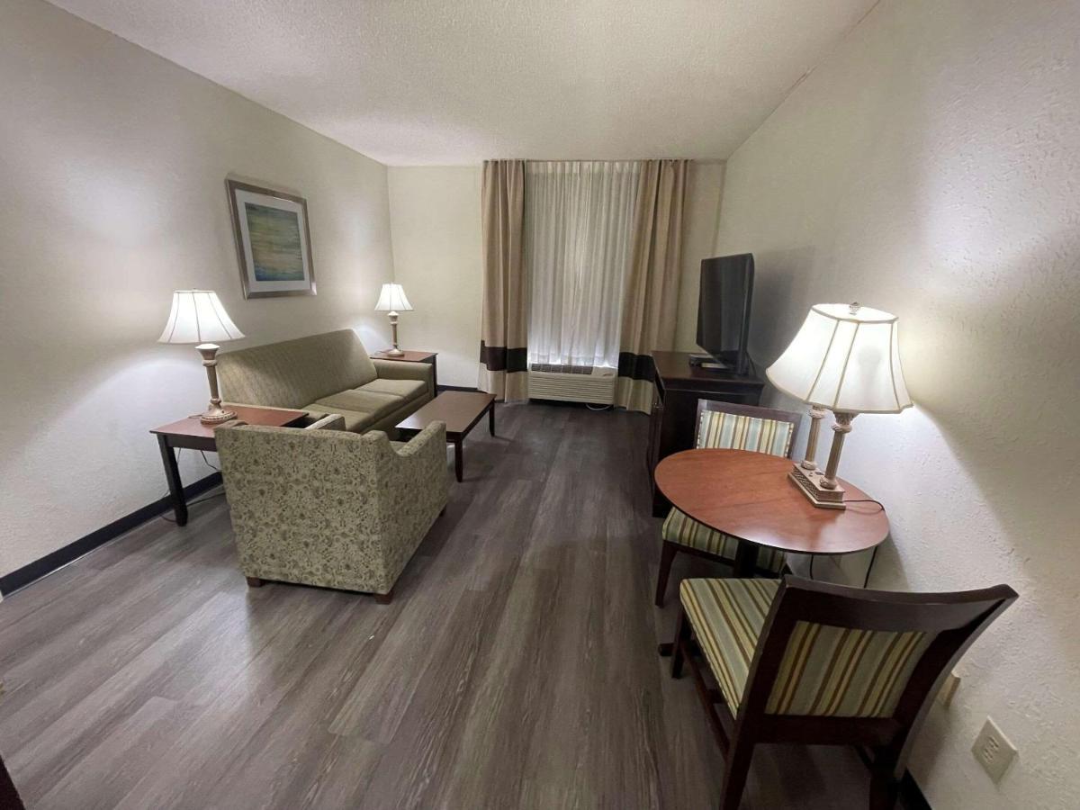 Comfort Inn Pinehurst - Southern Pines Экстерьер фото